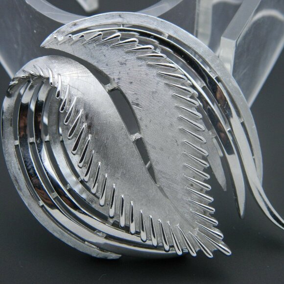 Vintage Trifari Silver Swirled Ribbons Pin Crown Mark Crown TRIFARI Abstract Silver Tone Feather Pin